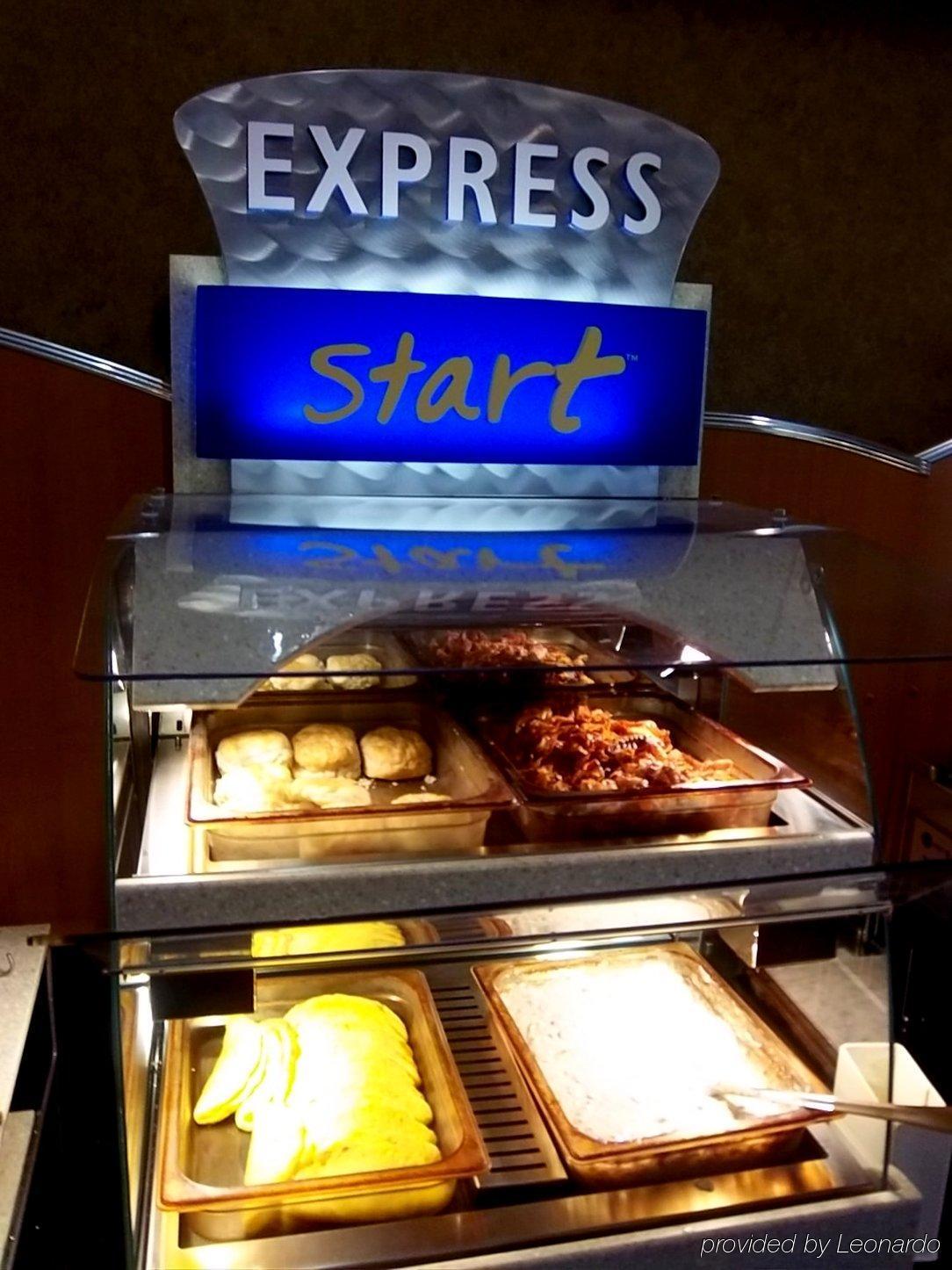 Holiday Inn Express Hotel & Suites Texarkana East By Ihg Restaurant photo