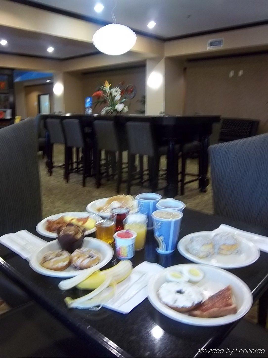 Holiday Inn Express Hotel & Suites Texarkana East By Ihg Restaurant photo